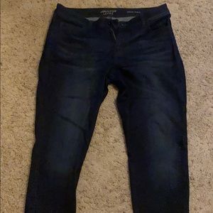 Jennifer Lopez Skinny Ankle Jeans (size 8S)
